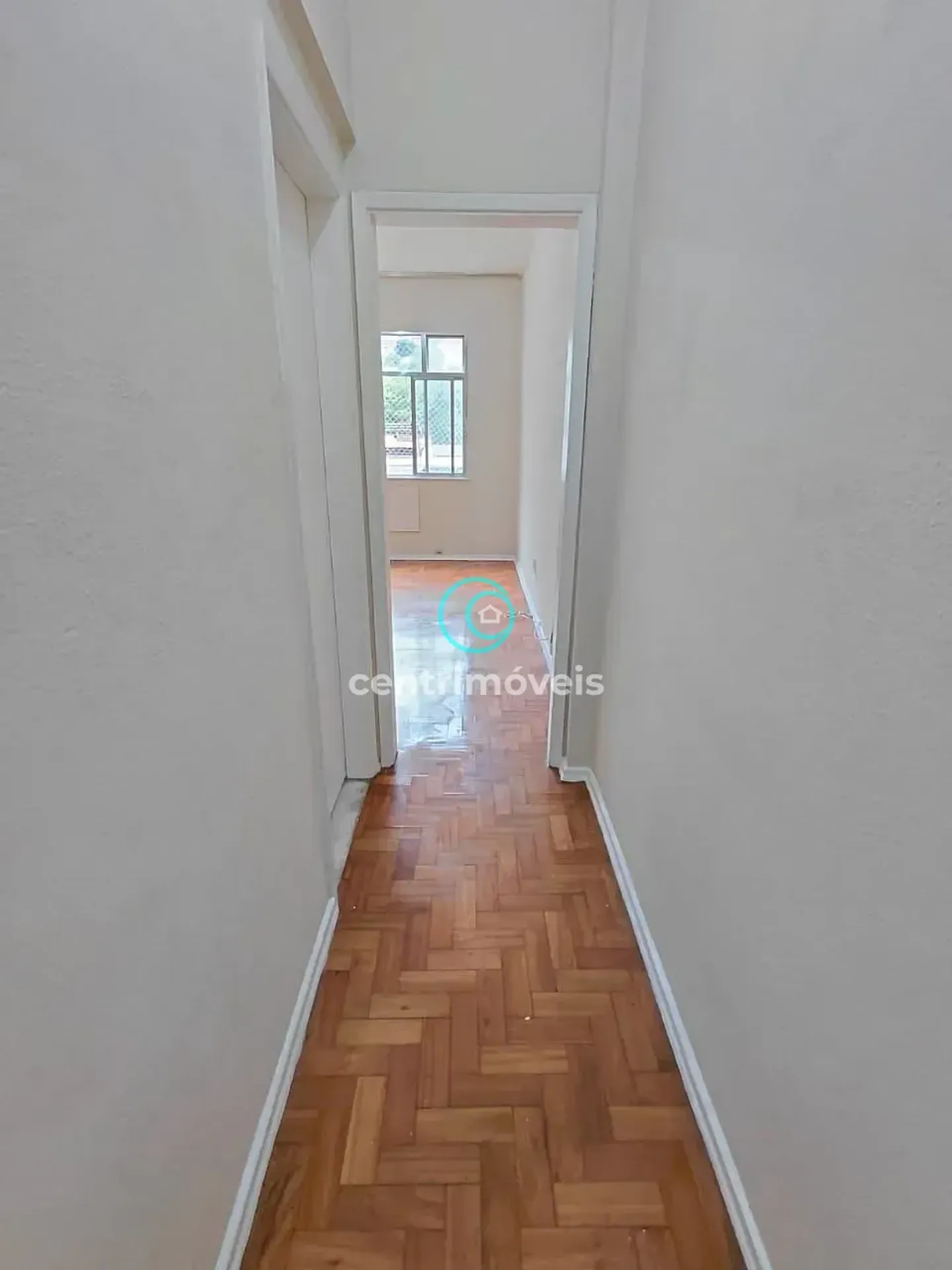 1 quarto e banheira: apartamento de 44 m² — photo 22