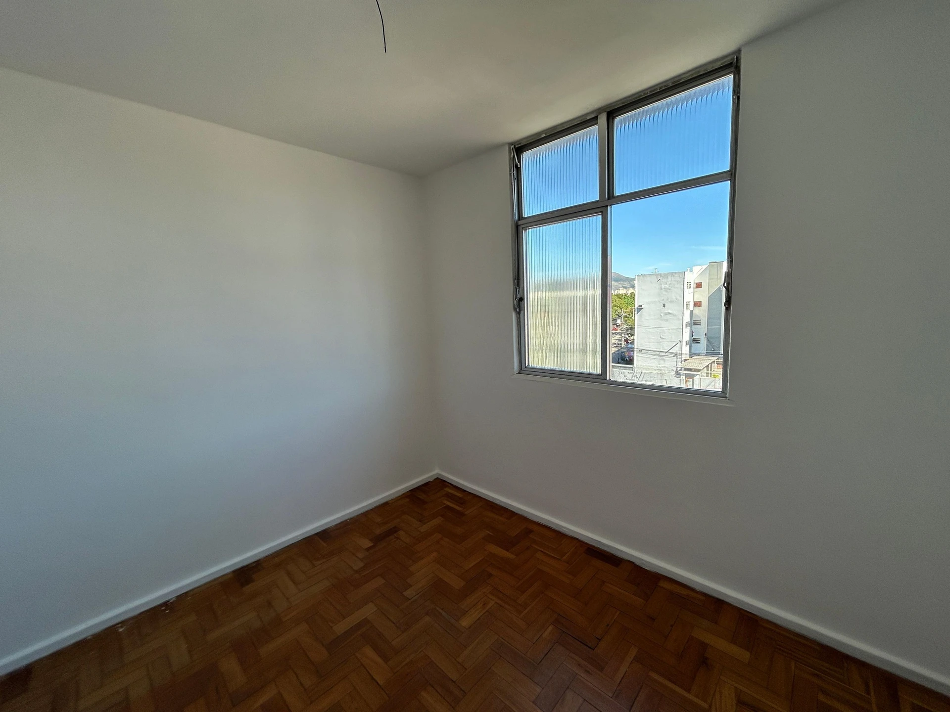 Unfurnished 3-bedroom apartment with 2 baths, no parking — photo 28