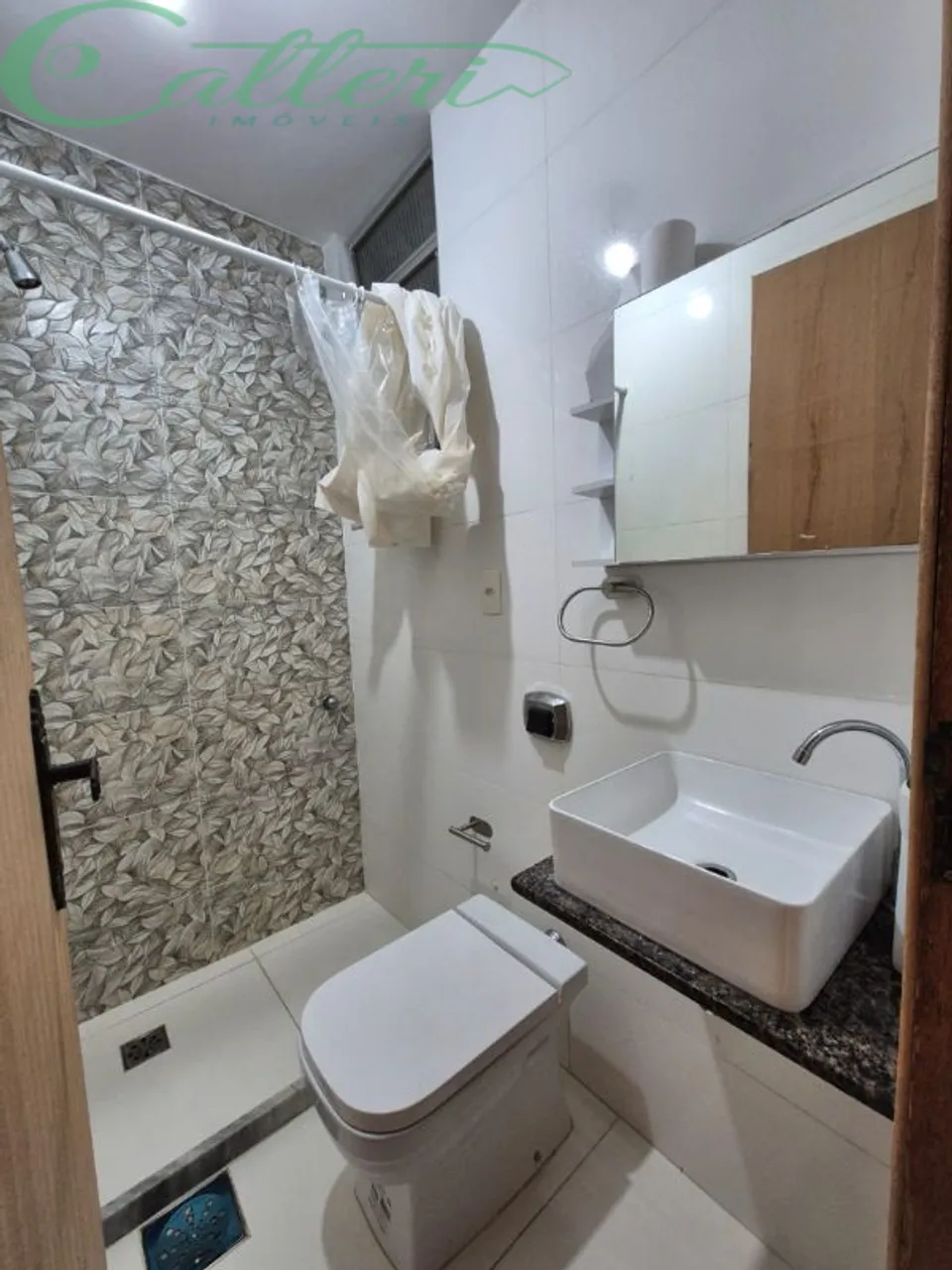 1-bedroom apartment with tiled floors and no parking — photo 4