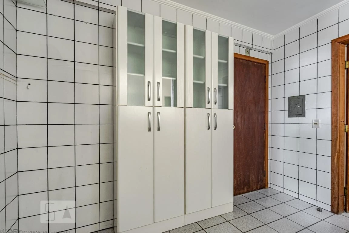 Квартира: 2 спальни, 1 со своей ванной, 76 м², Куритиба — photo 21