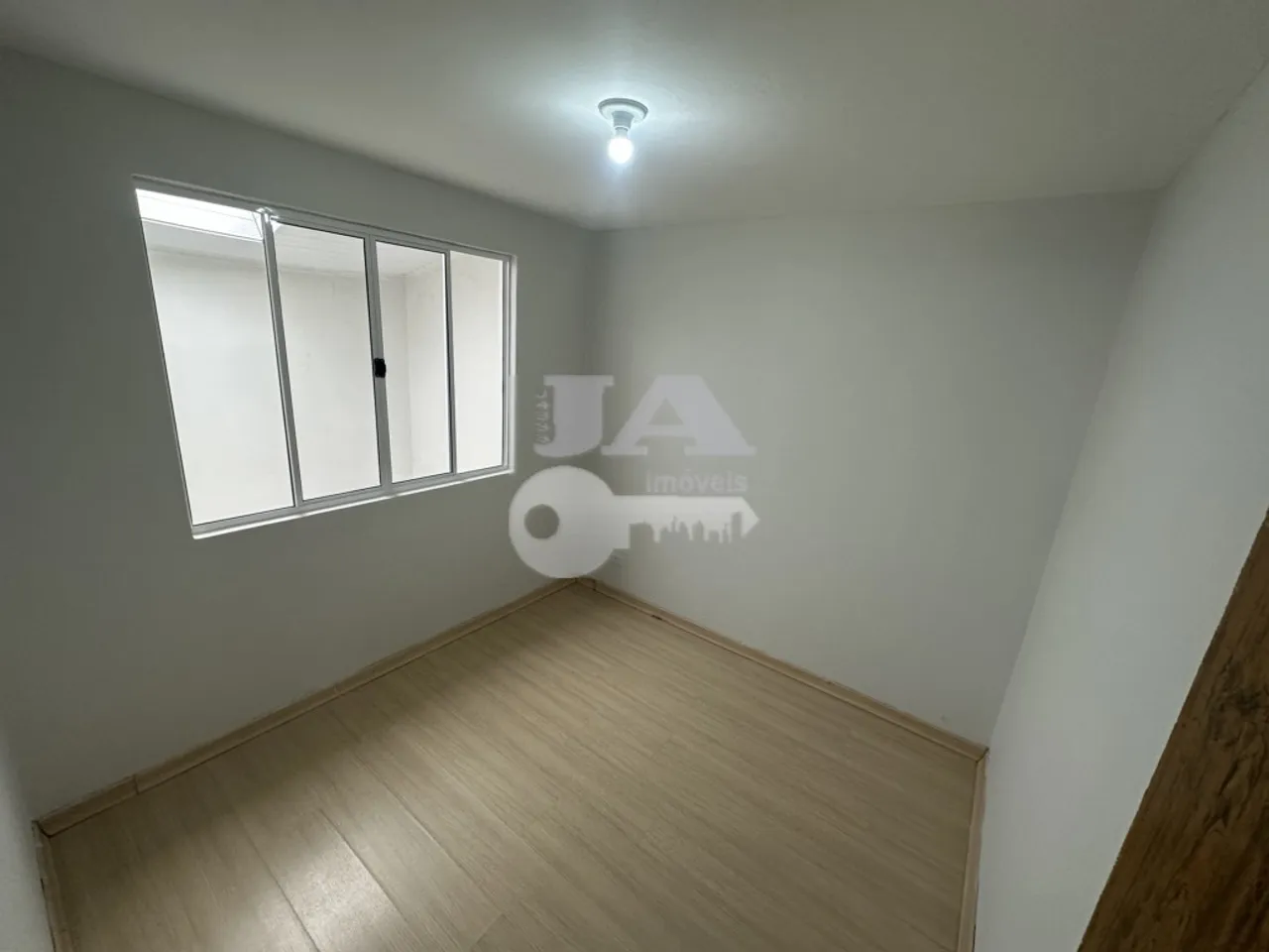 Residential house with 2 bedrooms and a closed kitchen — photo 5