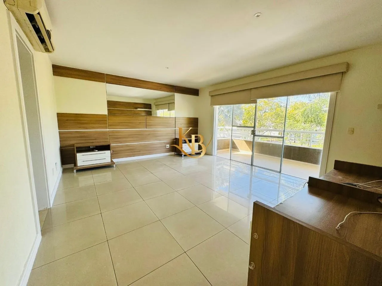 Apartment, 600 m², with a walk-in closet — photo 11