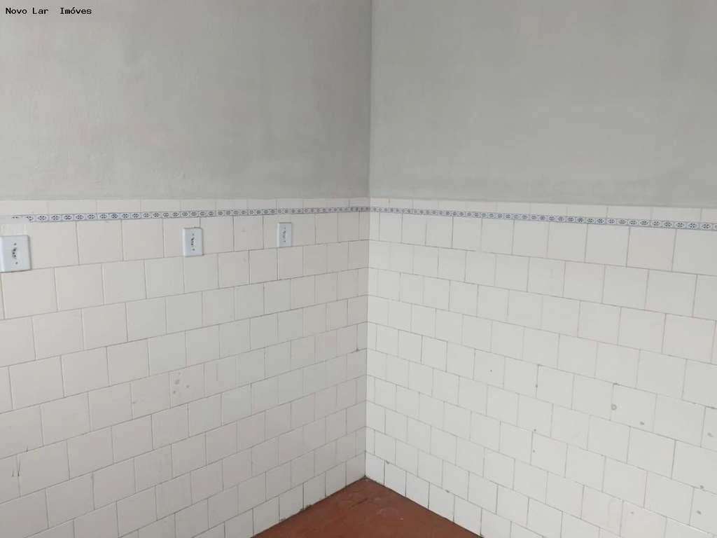 Квартира с 1 спальней 46 м² и 1 ванной комнатой — photo 10