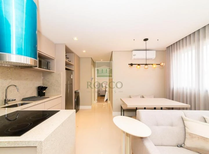 82 m² apartment with an open-plan kitchen and suite — photo 3