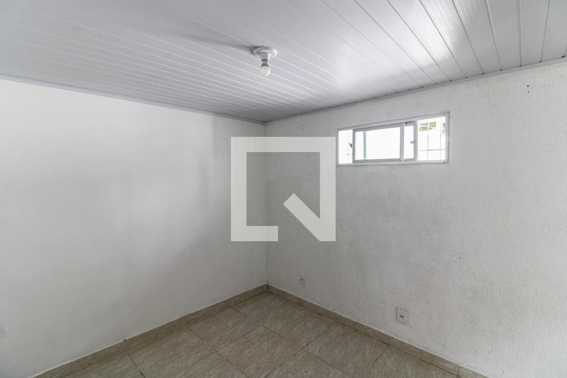 Unfurnished house with 1 bedroom and 1 bathroom — photo 9