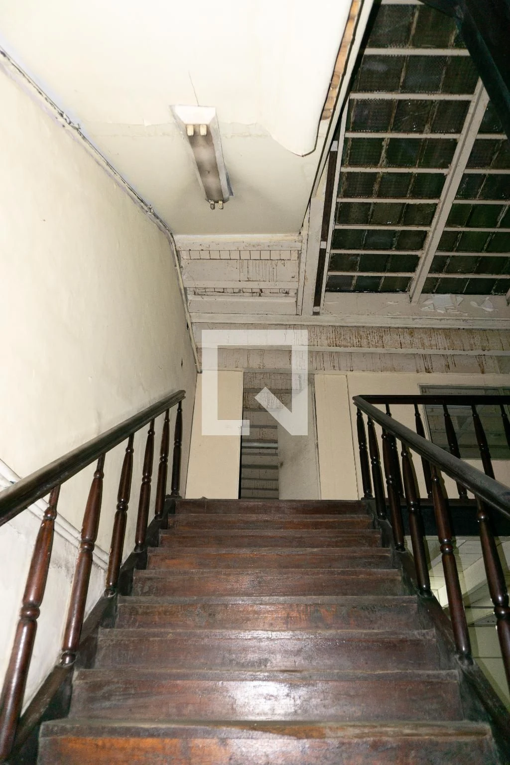 Rental house with 5 bedrooms and a closed kitchen room — photo 42