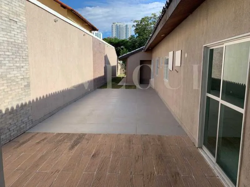 4-bedroom house with a bathtub in Rio de Janeiro — photo 10