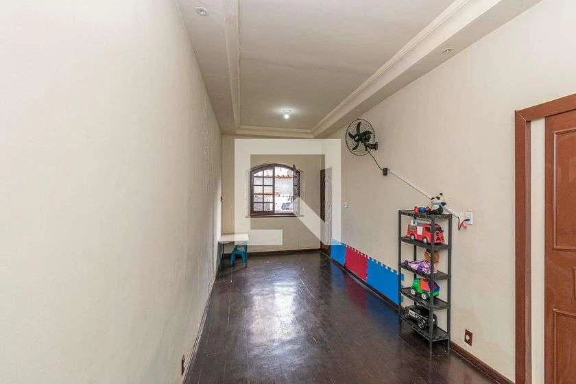 Furnished house with 5 bedrooms and 560 m² — photo 7