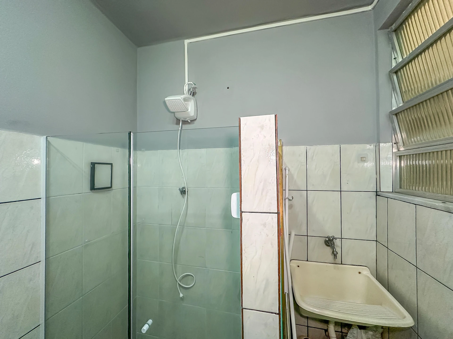 Studio, 34 m², com piso de madeira ou laminado — photo 21