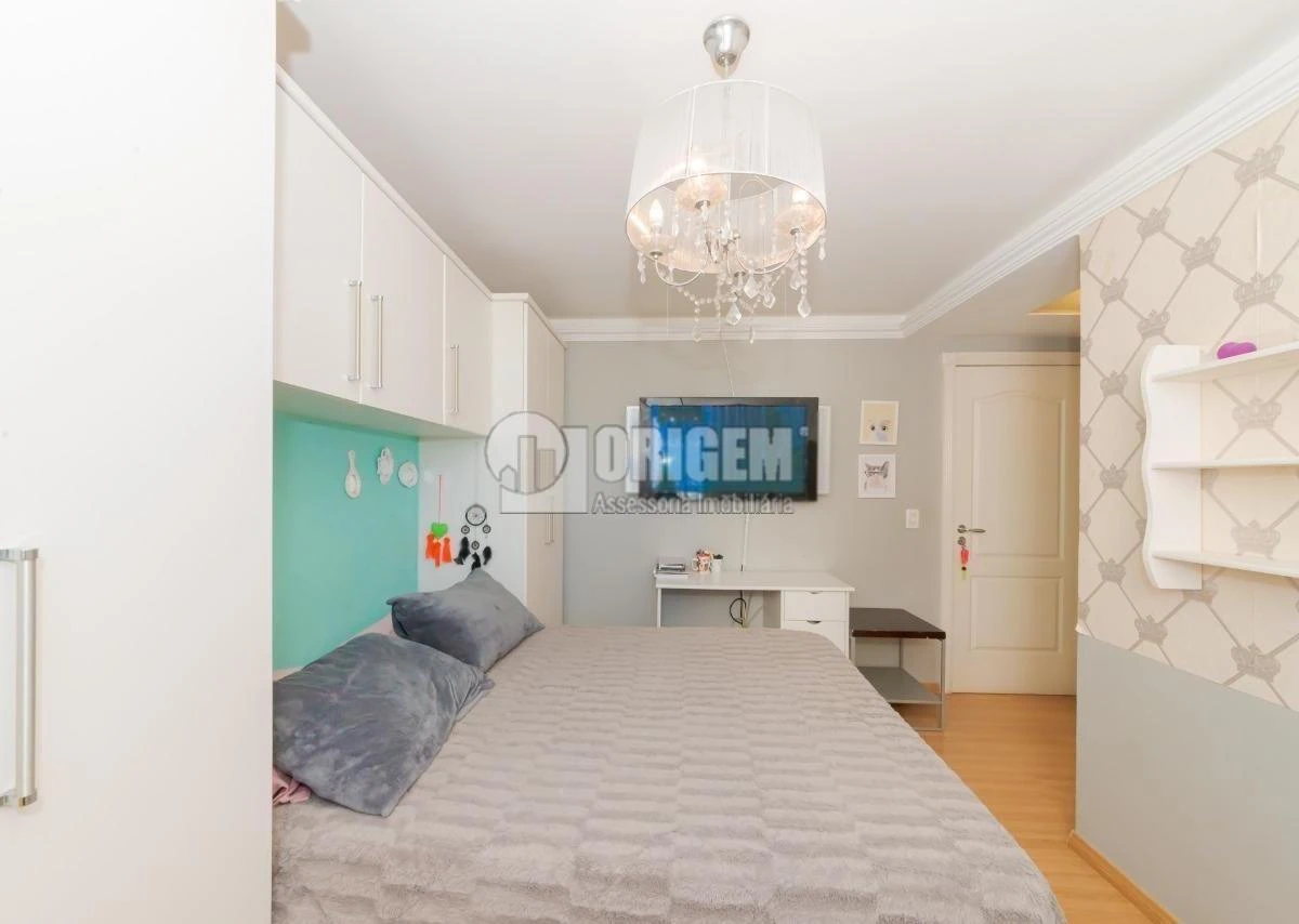 Furnished 216 m² apartment with 3 en-suites — photo 18