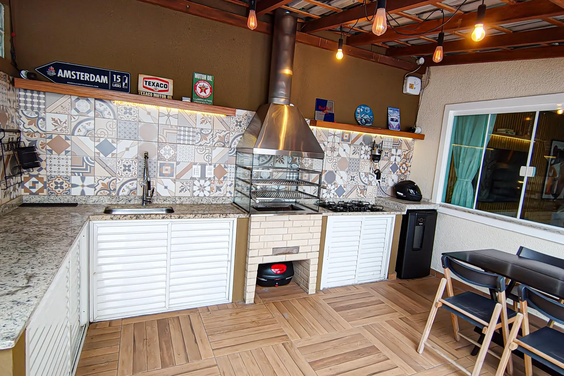 170 m² house with a dishwasher and a bathtub — photo 3