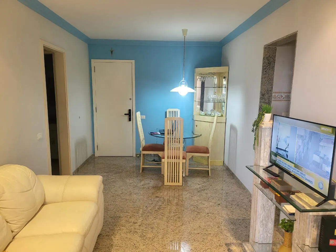 60 m² apartment with a washing machine and a water view — photo 2