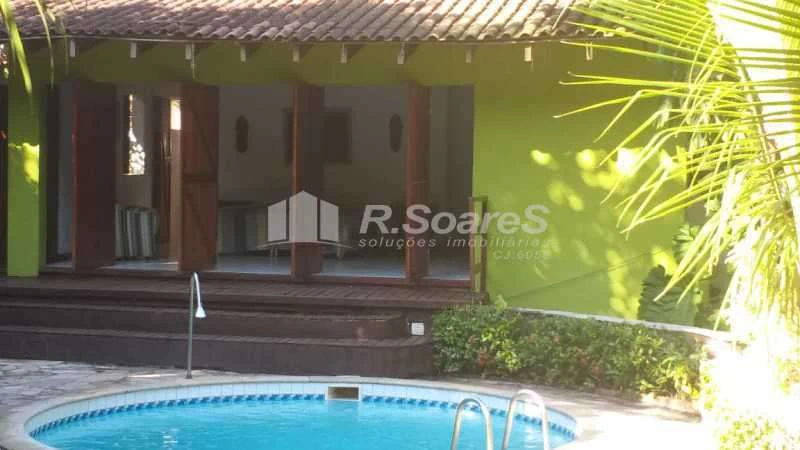 House with 7 bedrooms and a built-in grill balcony — photo 11