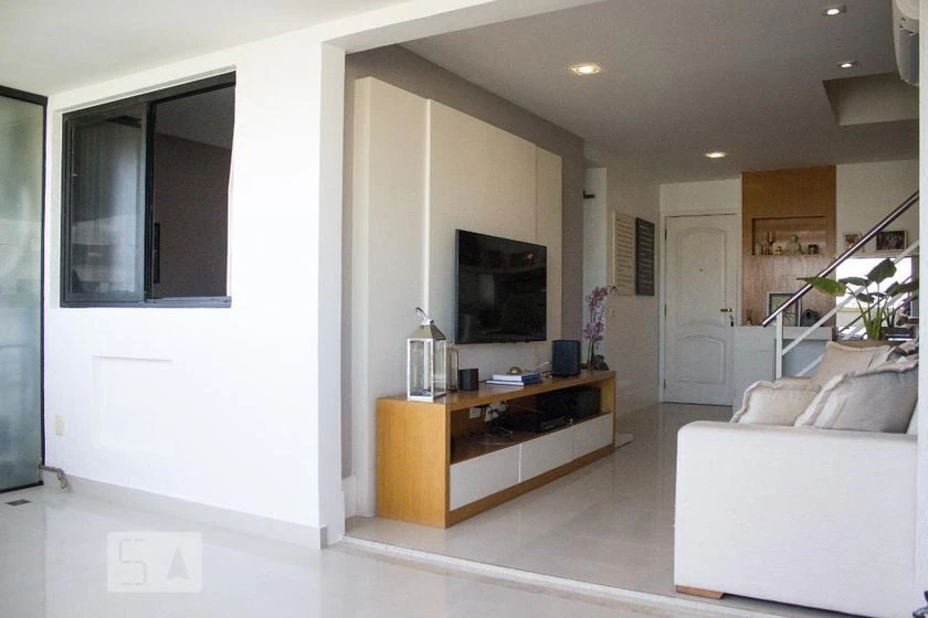 Furnished apartment, 160 m², with a bathtub — photo 5