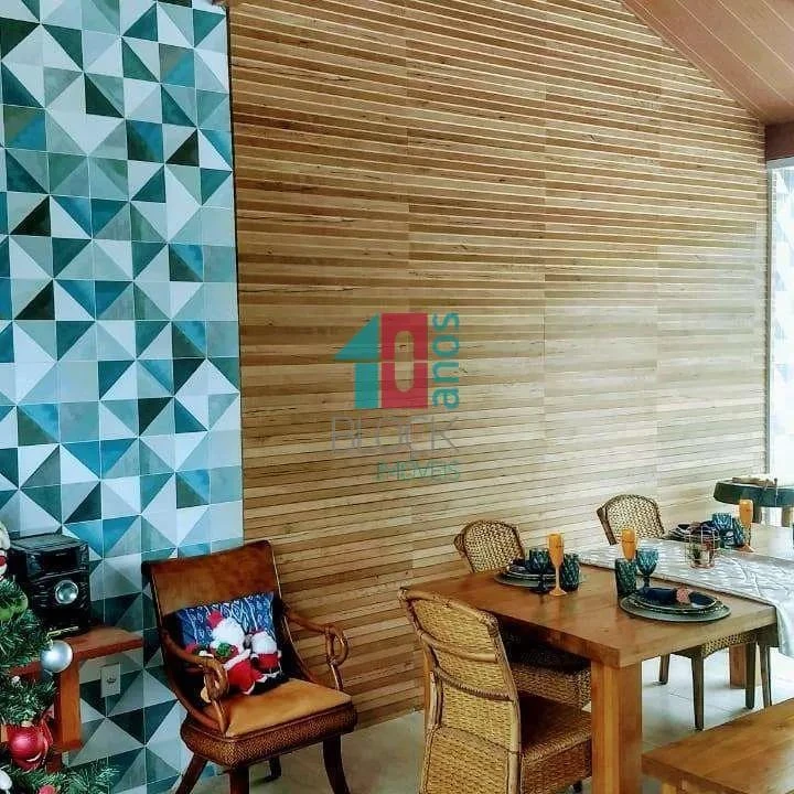 Furnished house with 5 bedrooms and 226 m² — photo 21