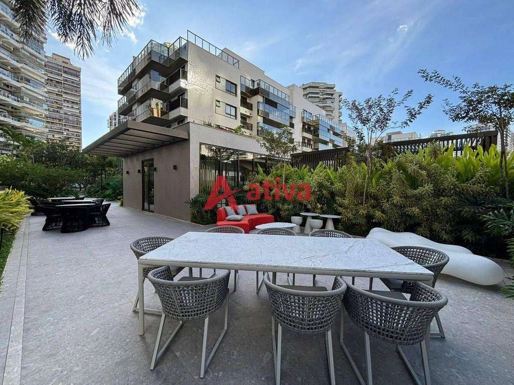 Furnished garden apartment with 81 m², 2 bedrooms and 2 parking — photo 26