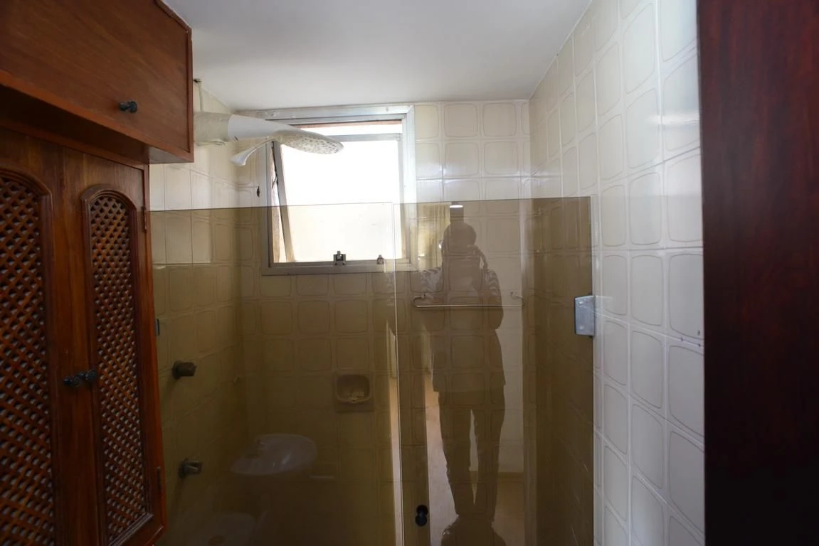 Квартира з 3 спальнями та власними ванними і балконом — photo 65