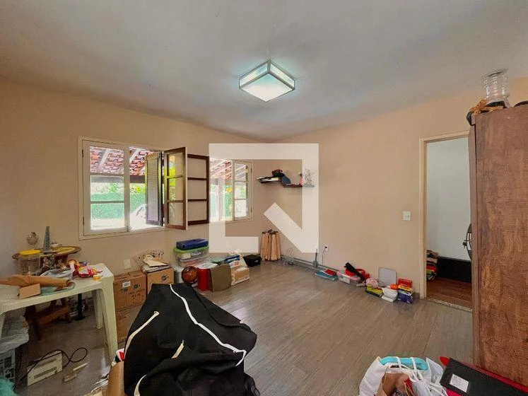 Furnished house, 350 m², with a glass-enclosed balcony — photo 34
