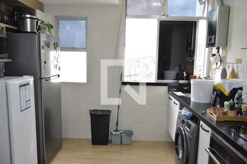 79 m² apartment with a home office and a washing machine — photo 38