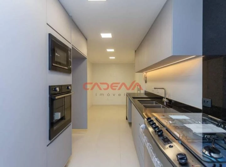 4-bedroom apartment (2 en-suites) with 3 parking spots — photo 6