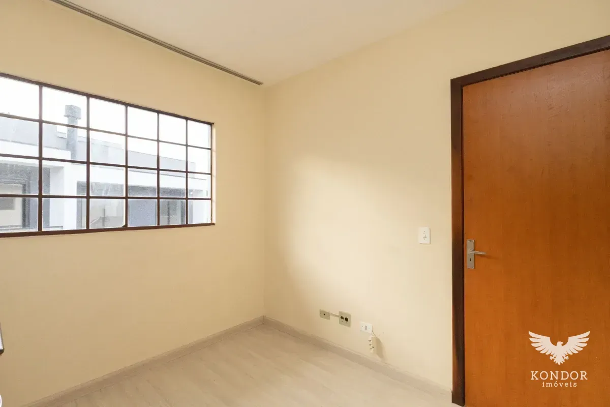 3-bedroom house with a home office in Curitiba — photo 10