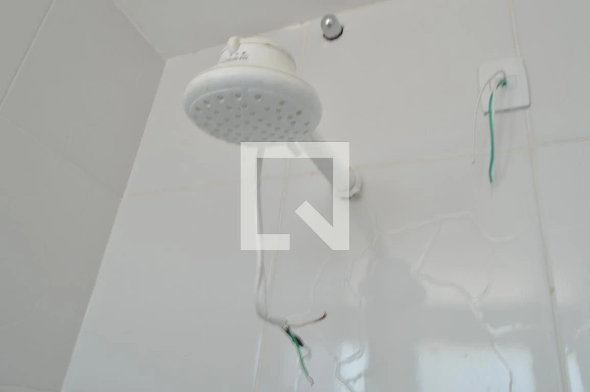Casa de 3 quartos com janelas do piso ao teto — photo 84