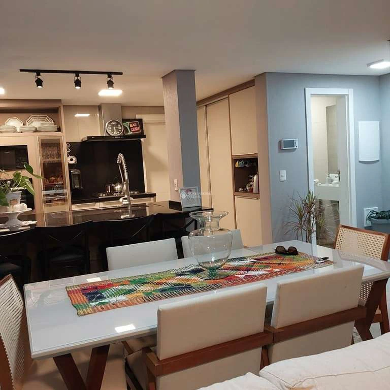 Casa mobiliada com 3 quartos e suíte, jardim privativo — photo 4