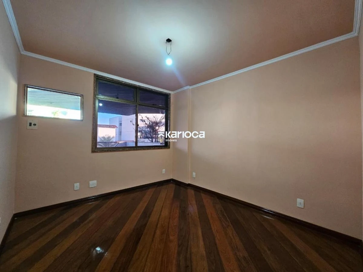 Apartamento de 4 quartos com 3 banheiros e vista — photo 21
