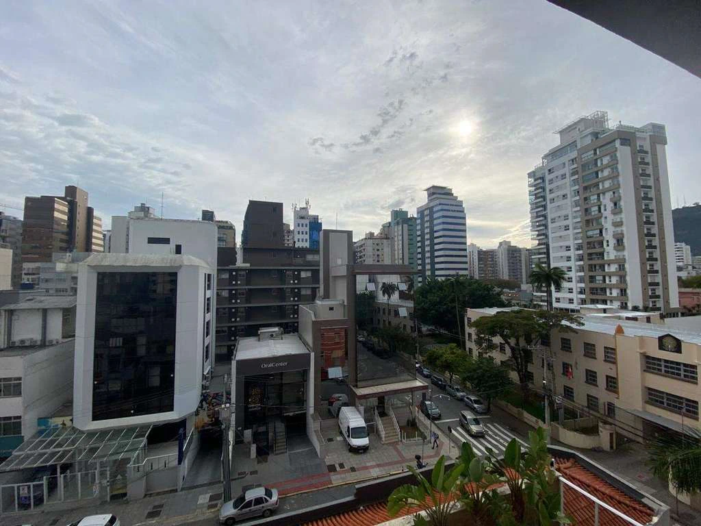 Apartamento de 2 dormitorios con 138 m² y cocina abierta — photo 7