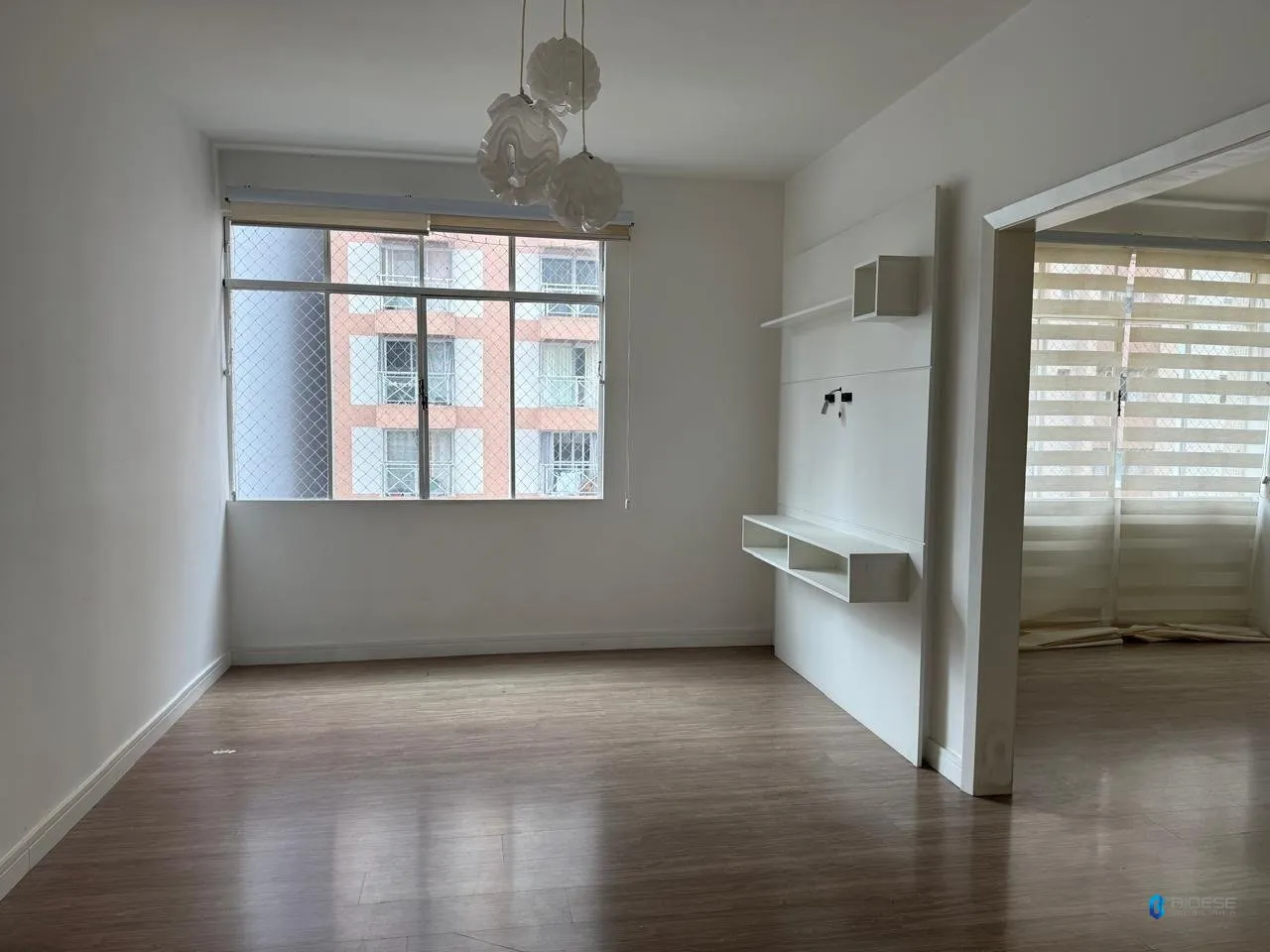 3-bedroom apartment with a washing machine — photo 9