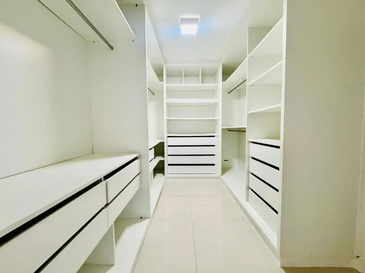 Penthouse with 4 bedrooms and 5 bathrooms plus 4 parking — photo 7