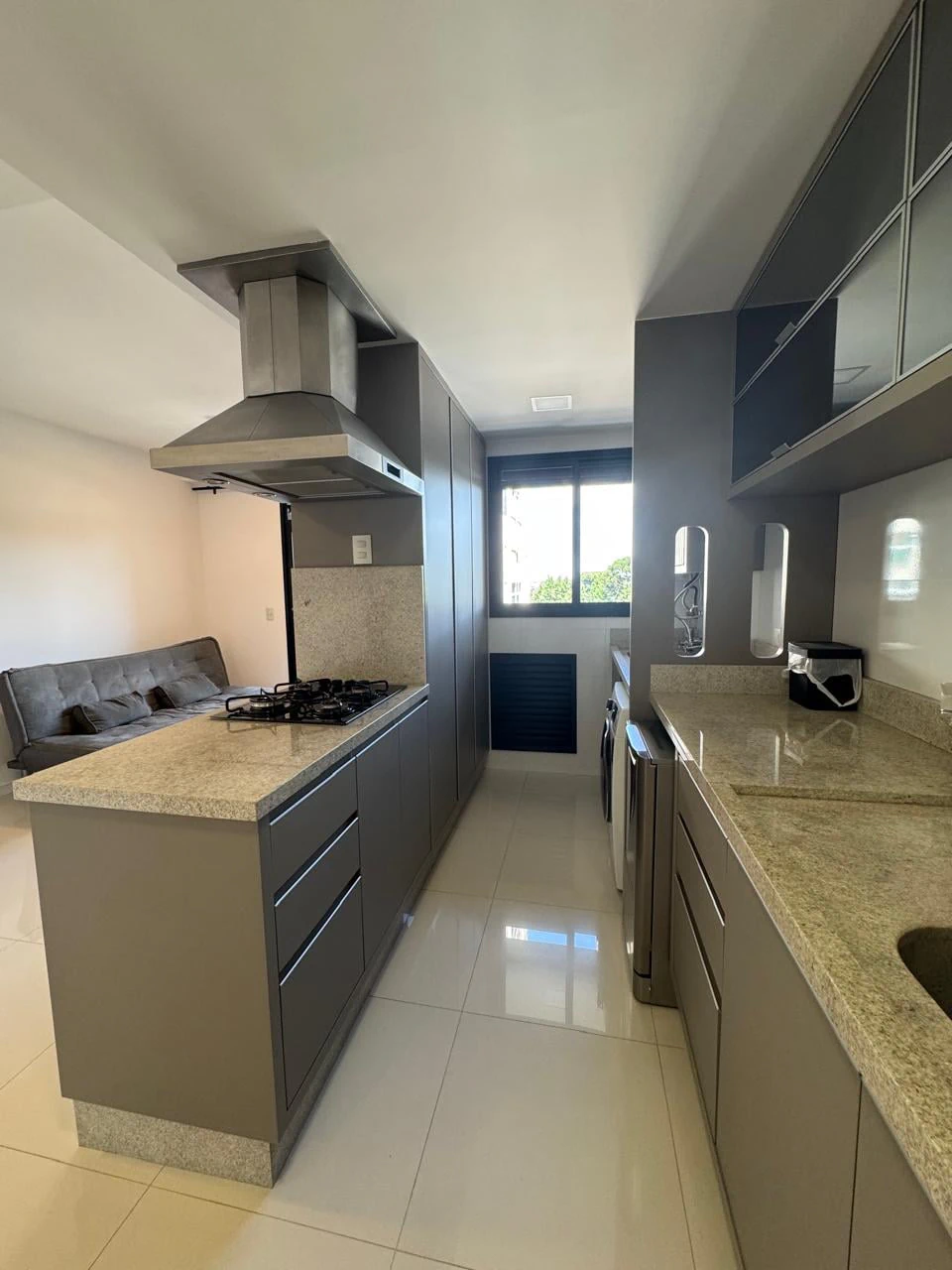 2-bedroom apartment with a park view in Curitiba — photo 9