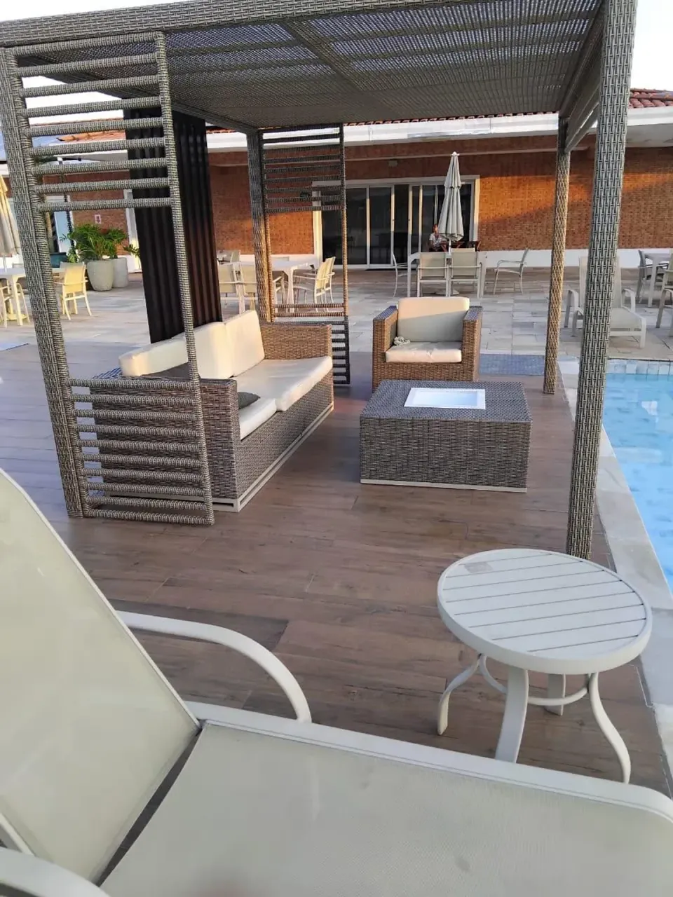 Пральна машина та 4 спальні: будинок 280 м² — photo 8