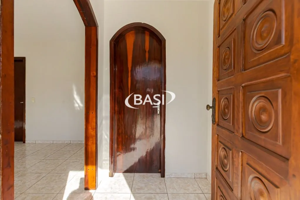 Unfurnished house with 4 bedrooms and 3 bathrooms — photo 23