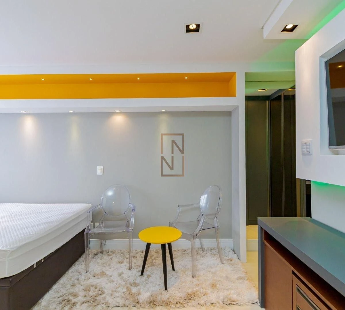 One-bedroom apartment in a building with a sauna — photo 5