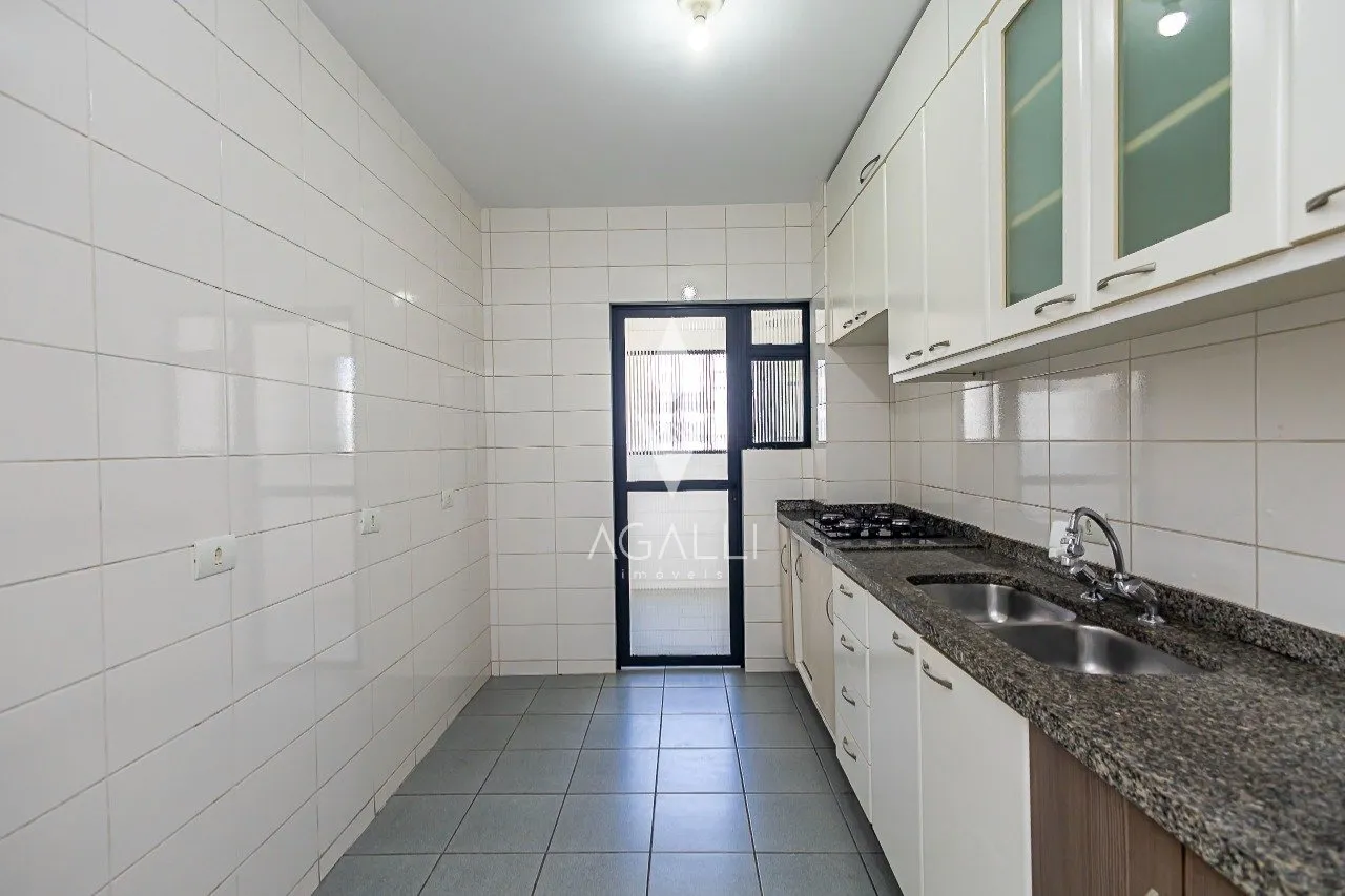 Apartment, 112 m², with a glass-enclosed balcony — photo 13