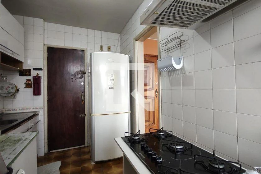 Rental apartment with 156 m², 2 bedrooms and parking — photo 37