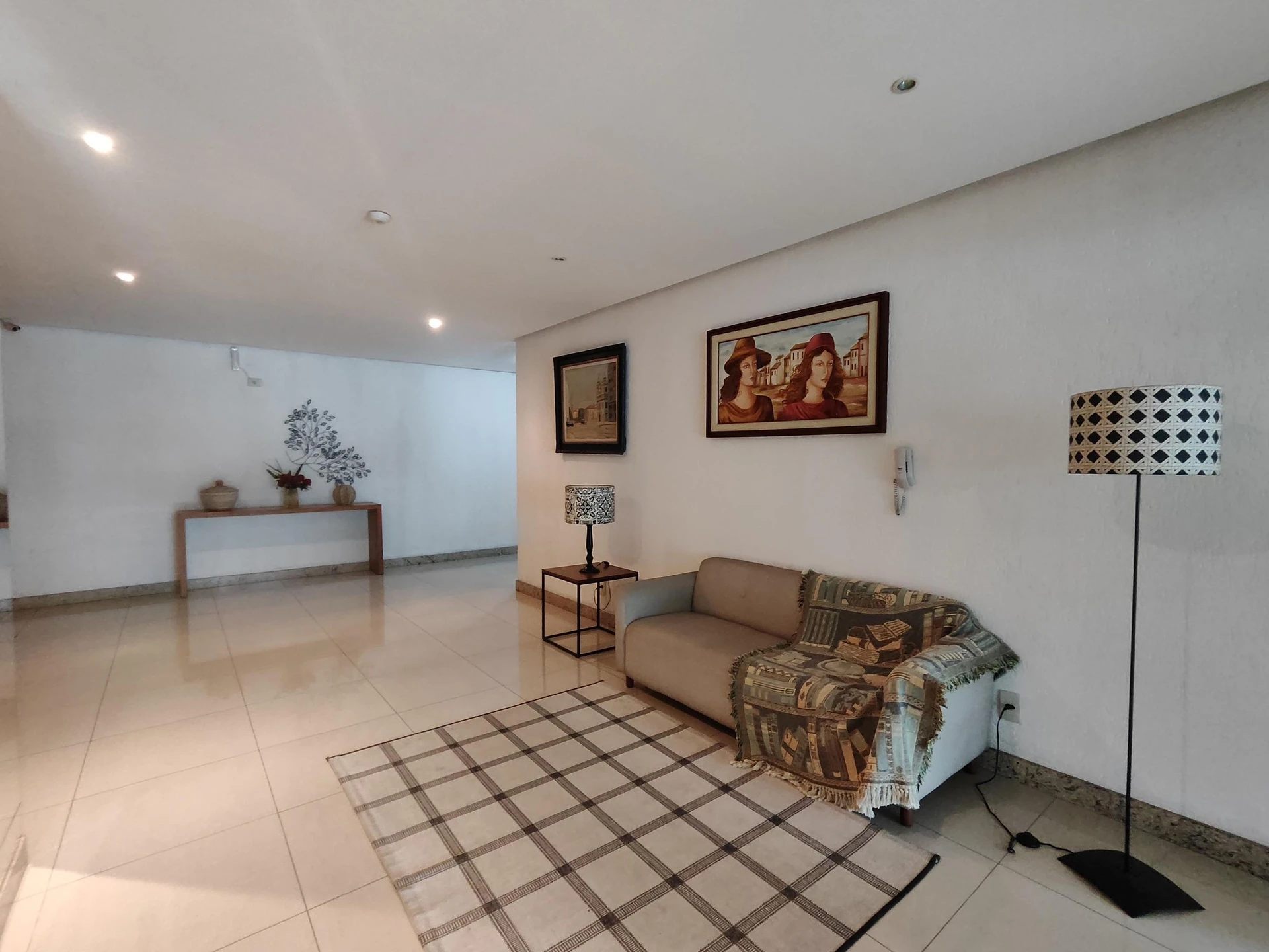 3-bedroom apartment, 1 with its own bathroom, 100 m² — photo 8