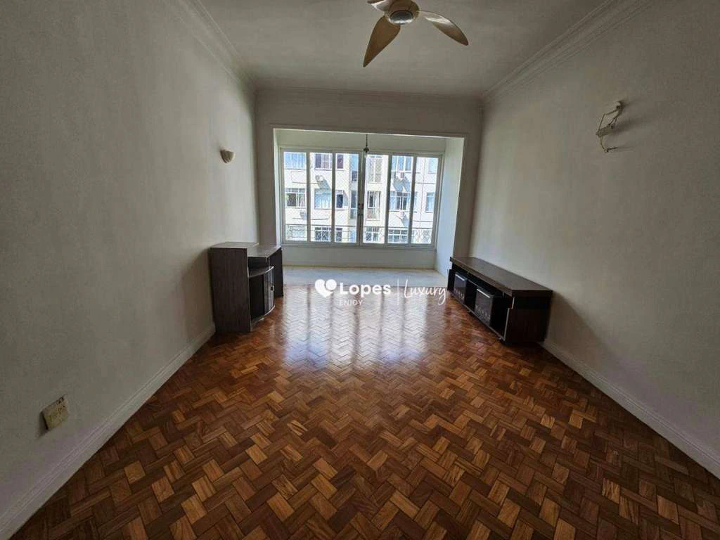 156 m² unfurnished apartment with 3 bedrooms and parking — photo 27