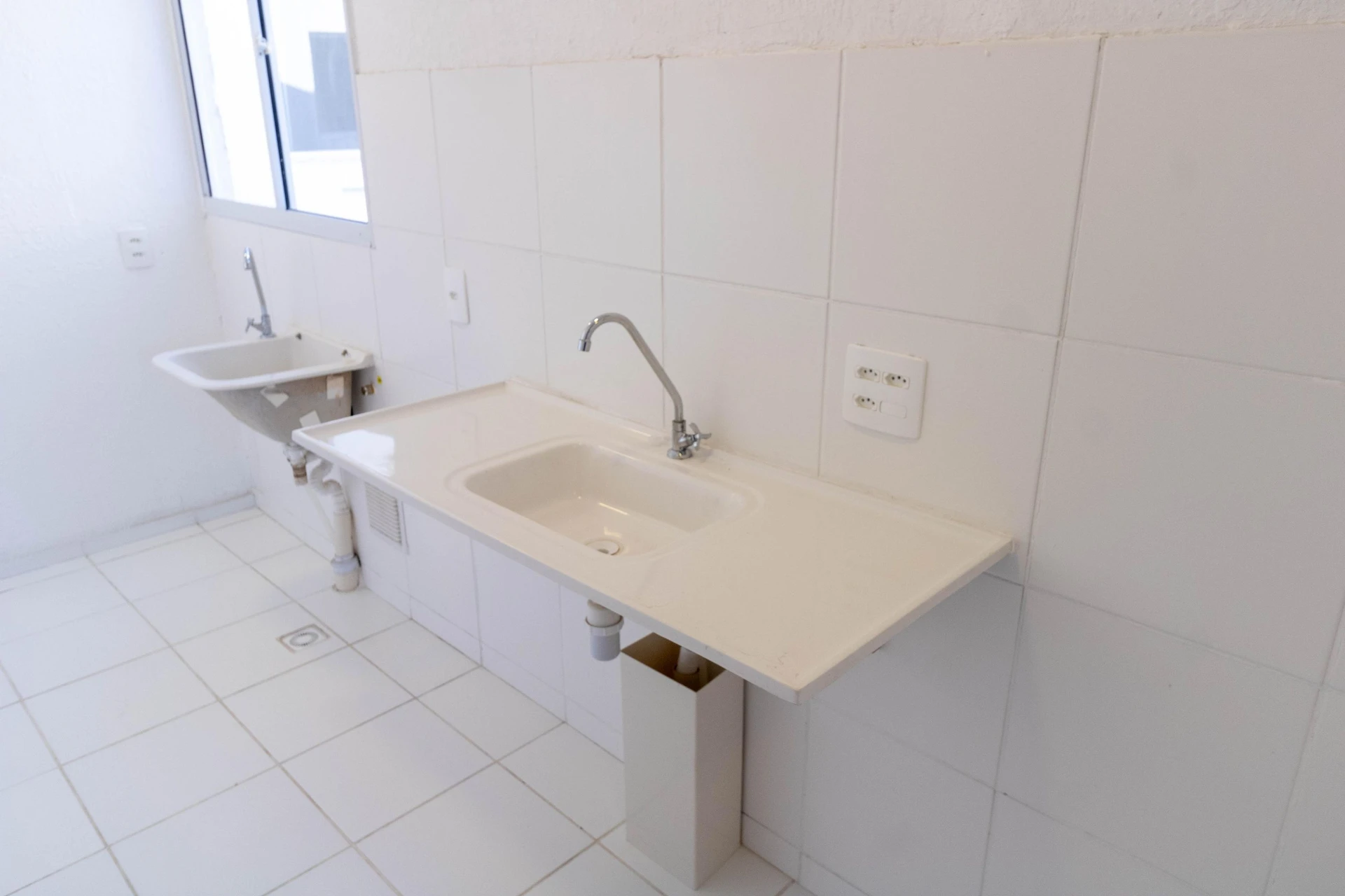 Apartamento sem mobília com 2 quartos e box de vidro — photo 38
