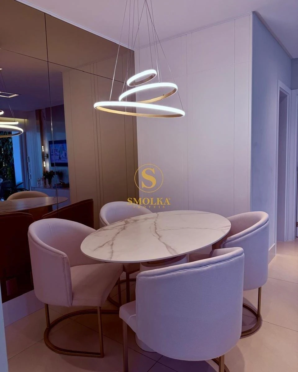 3-bedroom apartment with a grill on the balcony — photo 9