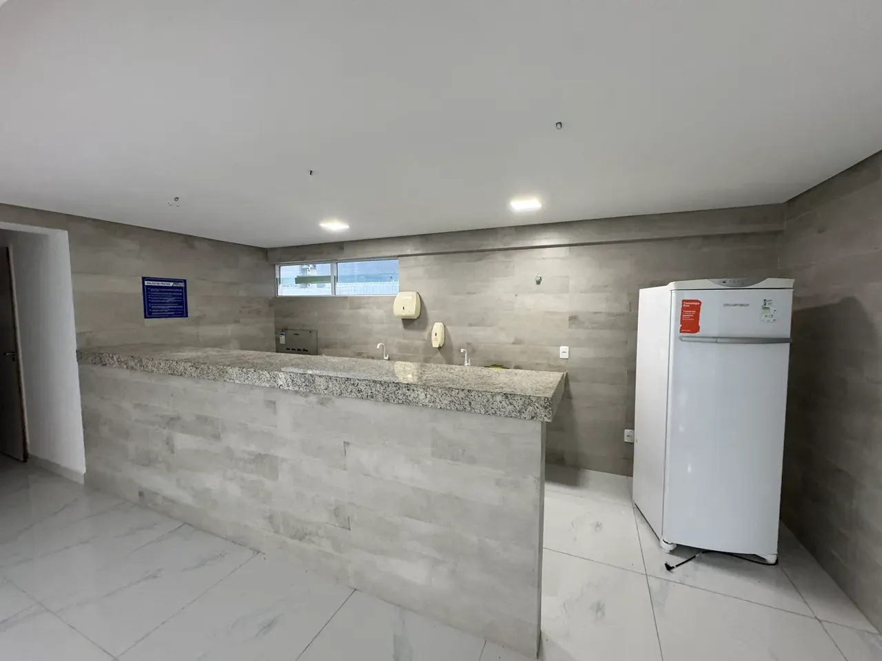 2-bedroom apartment with a washing machine — photo 27