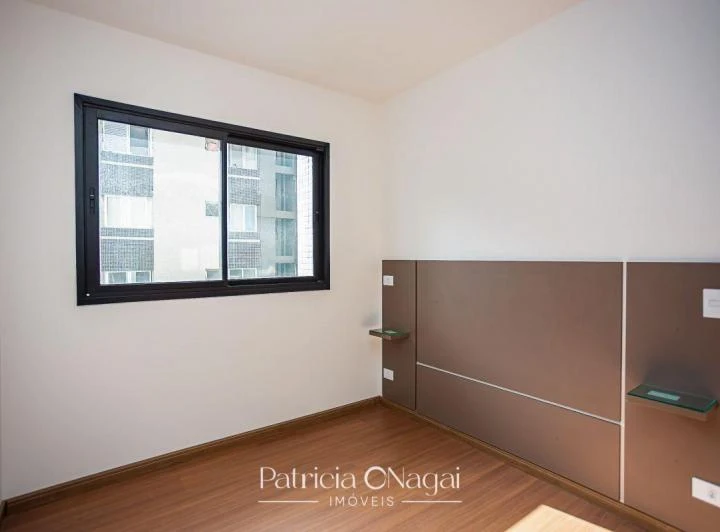 Furnished 56 m² apartment with 1 bedroom and built-in wardrobes — photo 2