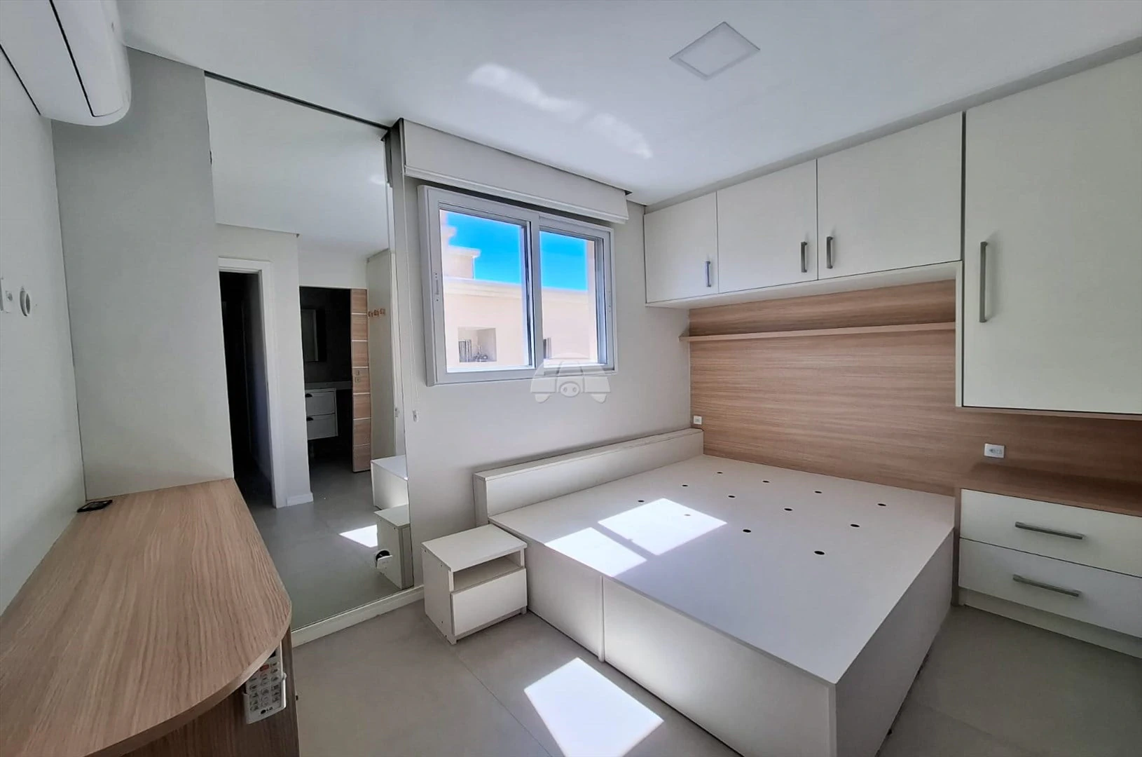 Furnished 3-bedroom apartment with integrated kitchen — photo 13
