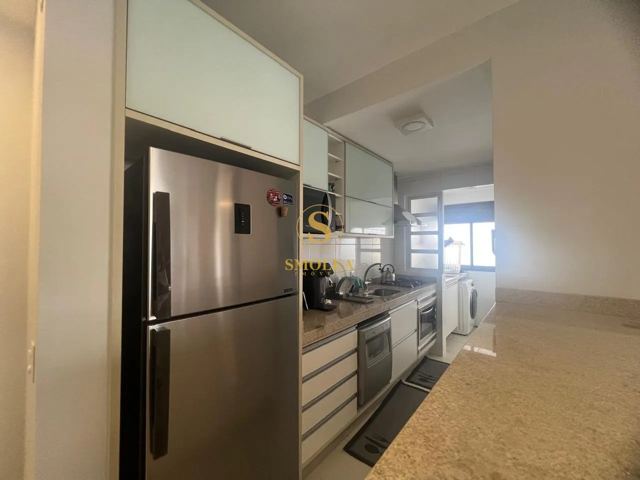 98 m² apartment with an open-plan kitchen and parking — photo 22