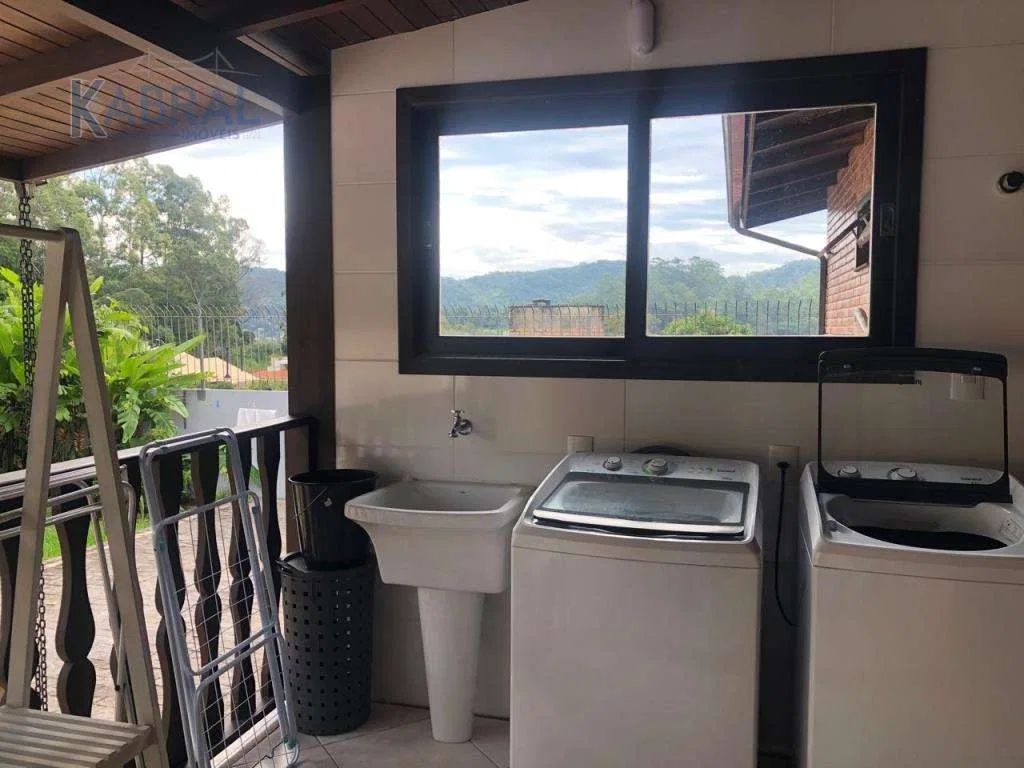 26 m² studio with a grill on the balcony and a mountain view — photo 4
