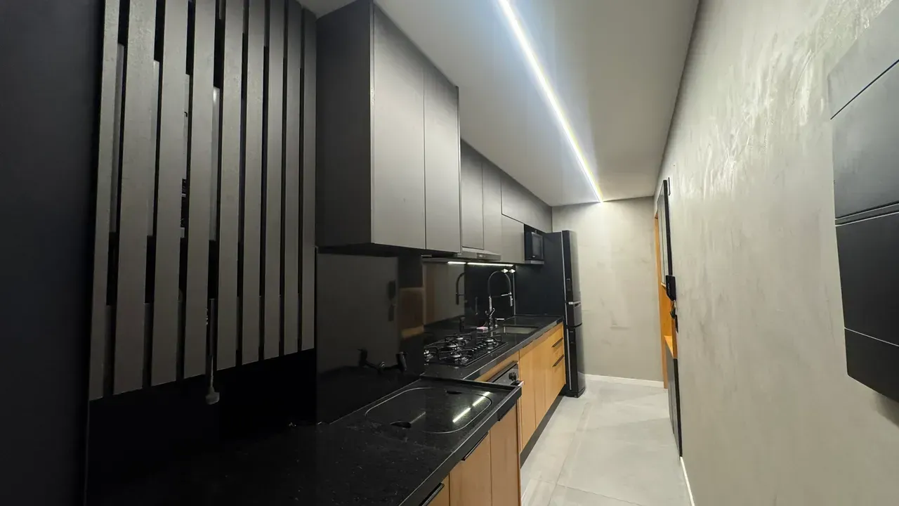 3 quartos e janelas do piso ao teto: apartamento de 100 m² — photo 19