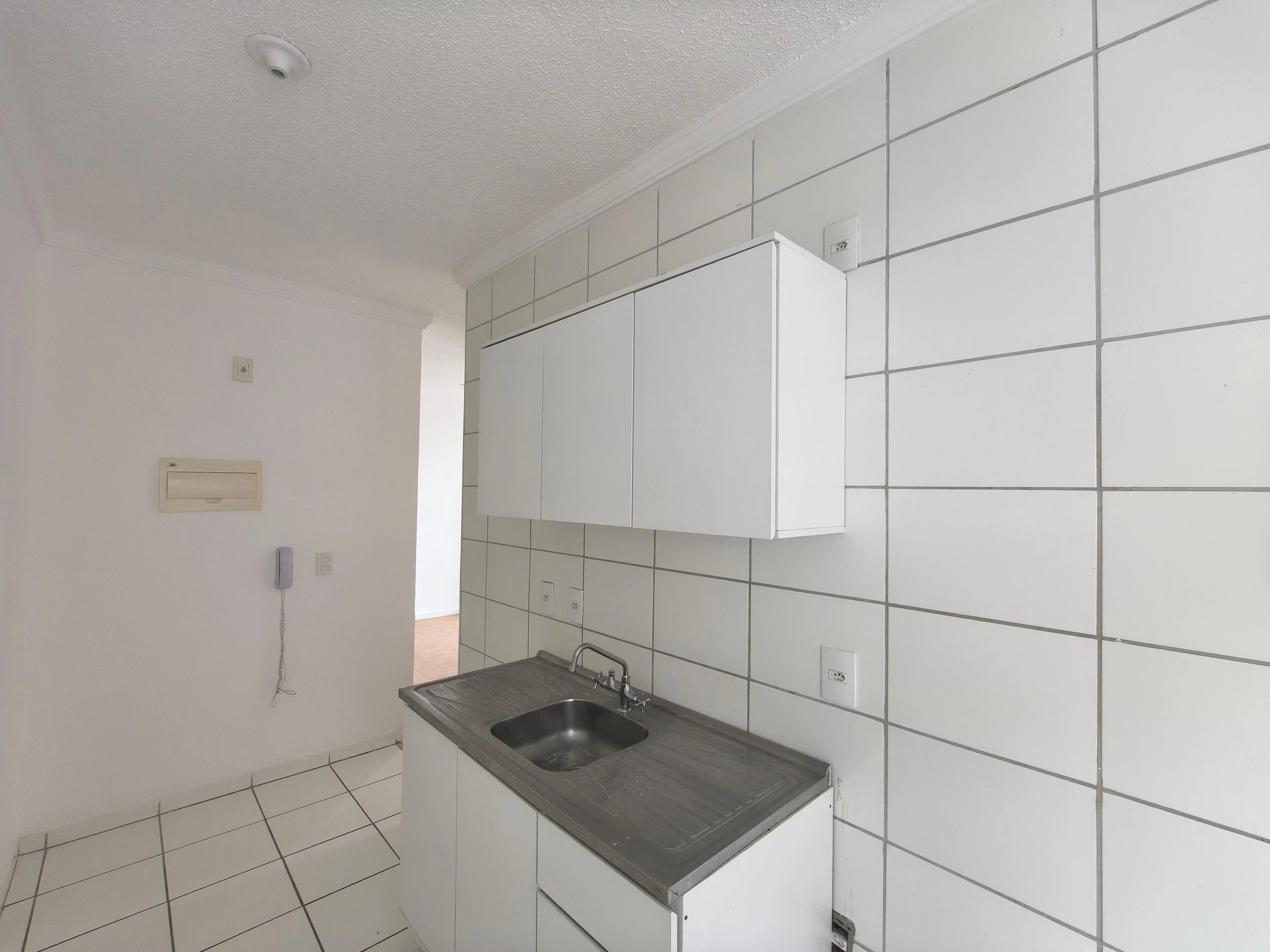 Mountain view in a 2-bedroom apartment, 45 m² — photo 22