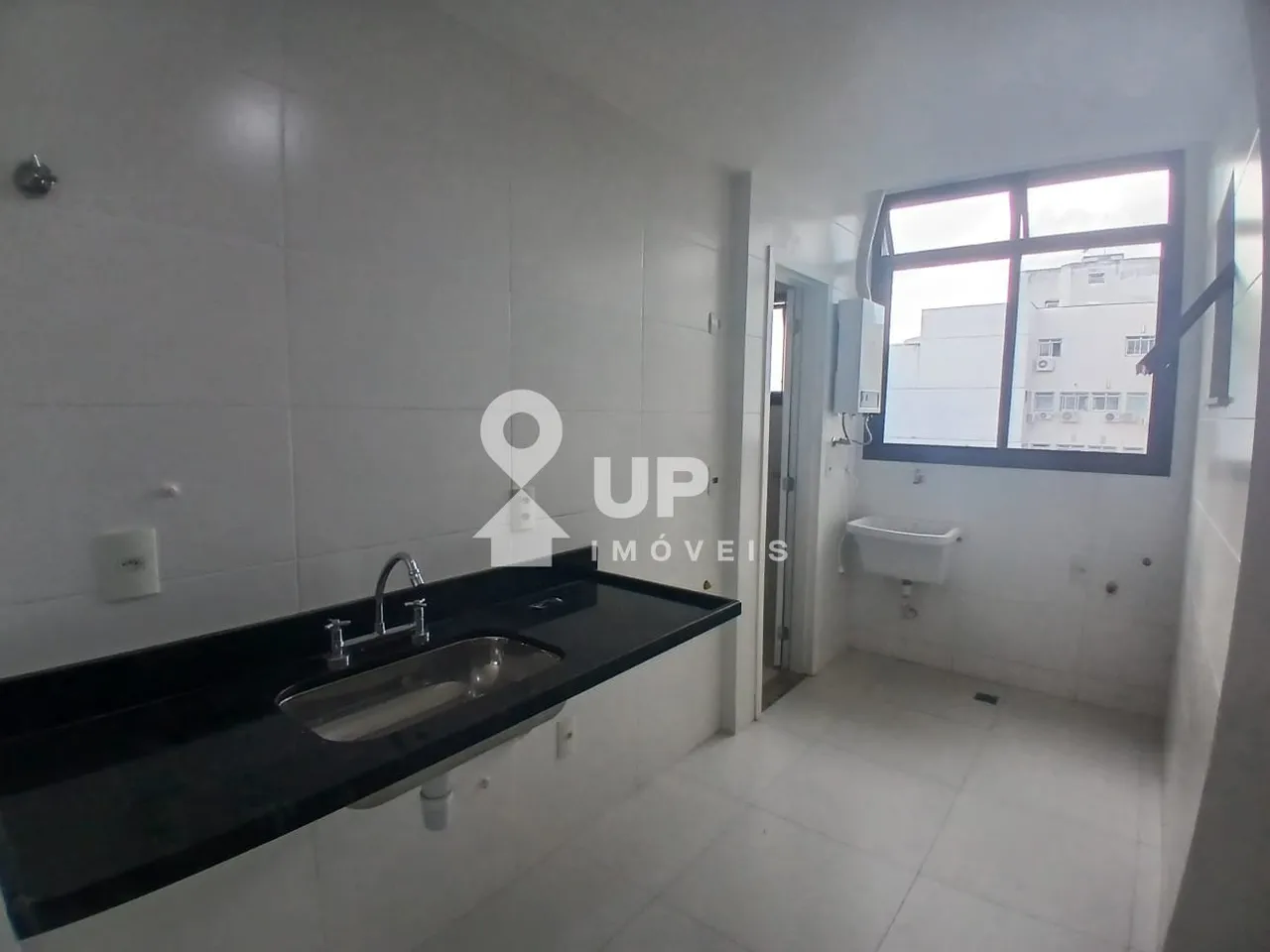 3-bedroom apartment with 110 m² and 2 parking spaces — photo 4