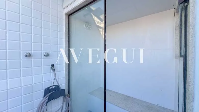 Apartamento mobiliado com 4 quartos e 5 banheiros — photo 26